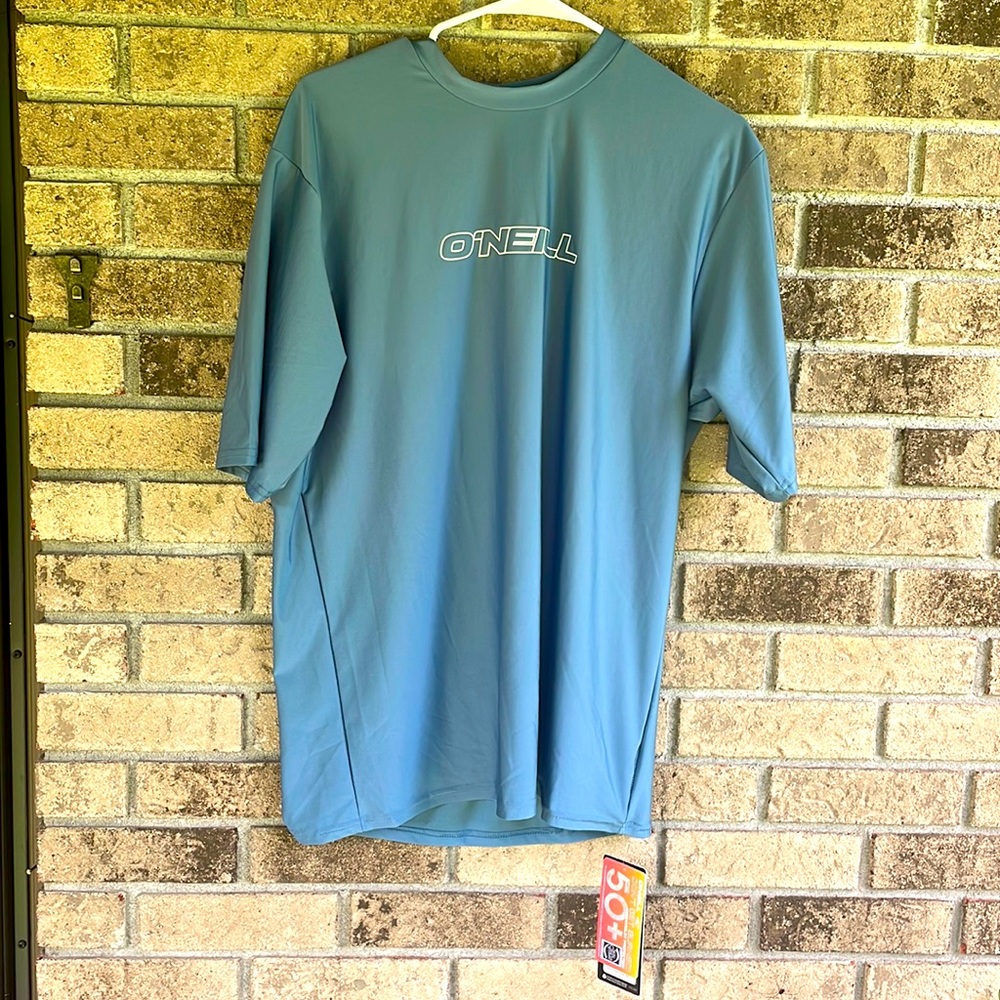 NWT O’Neill Basic Skin Rash Tee size XL Slim. 50+ UPF Dusty Blue Quick Dry